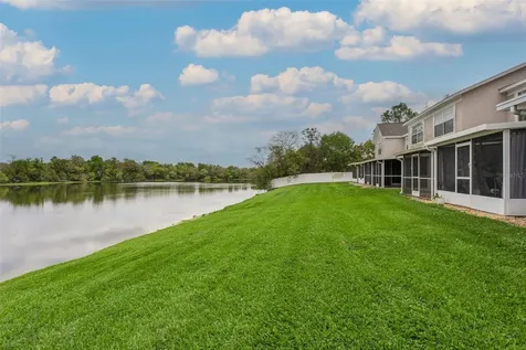 425 Kensington Lake Circle Brandon FL 33511