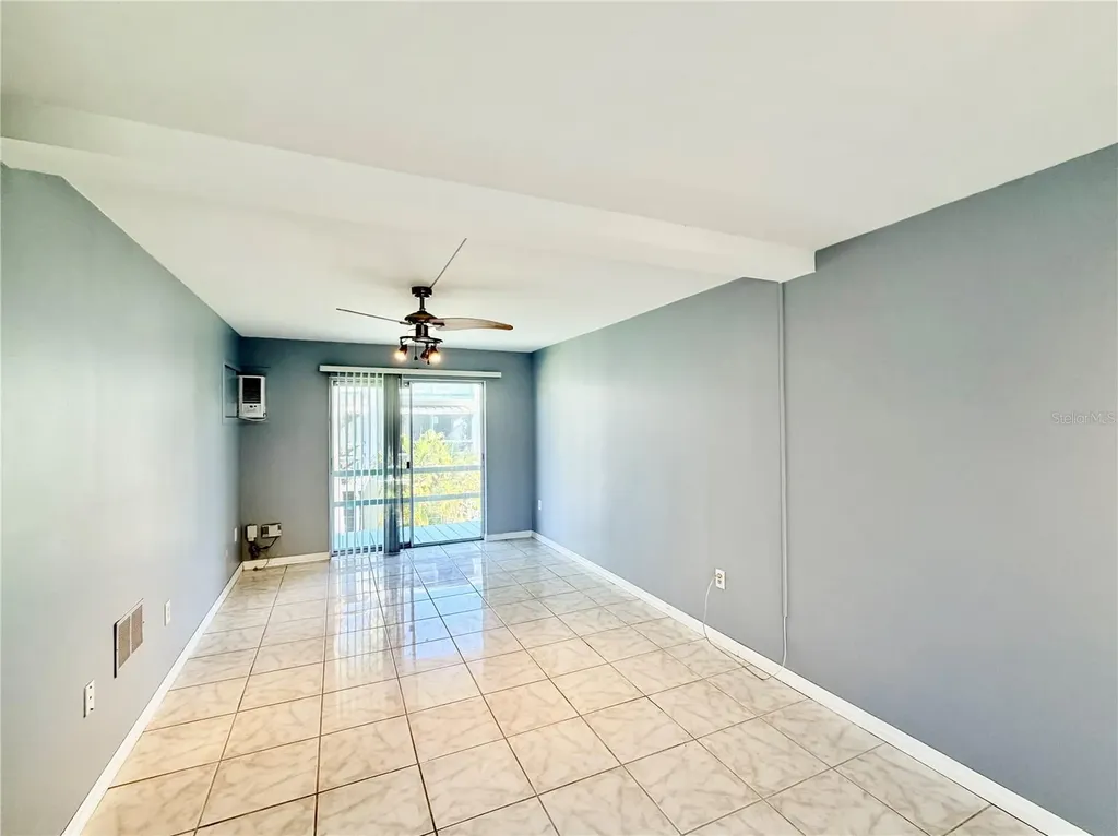 1825 Flamingo Boulevard Bradenton FL 34207