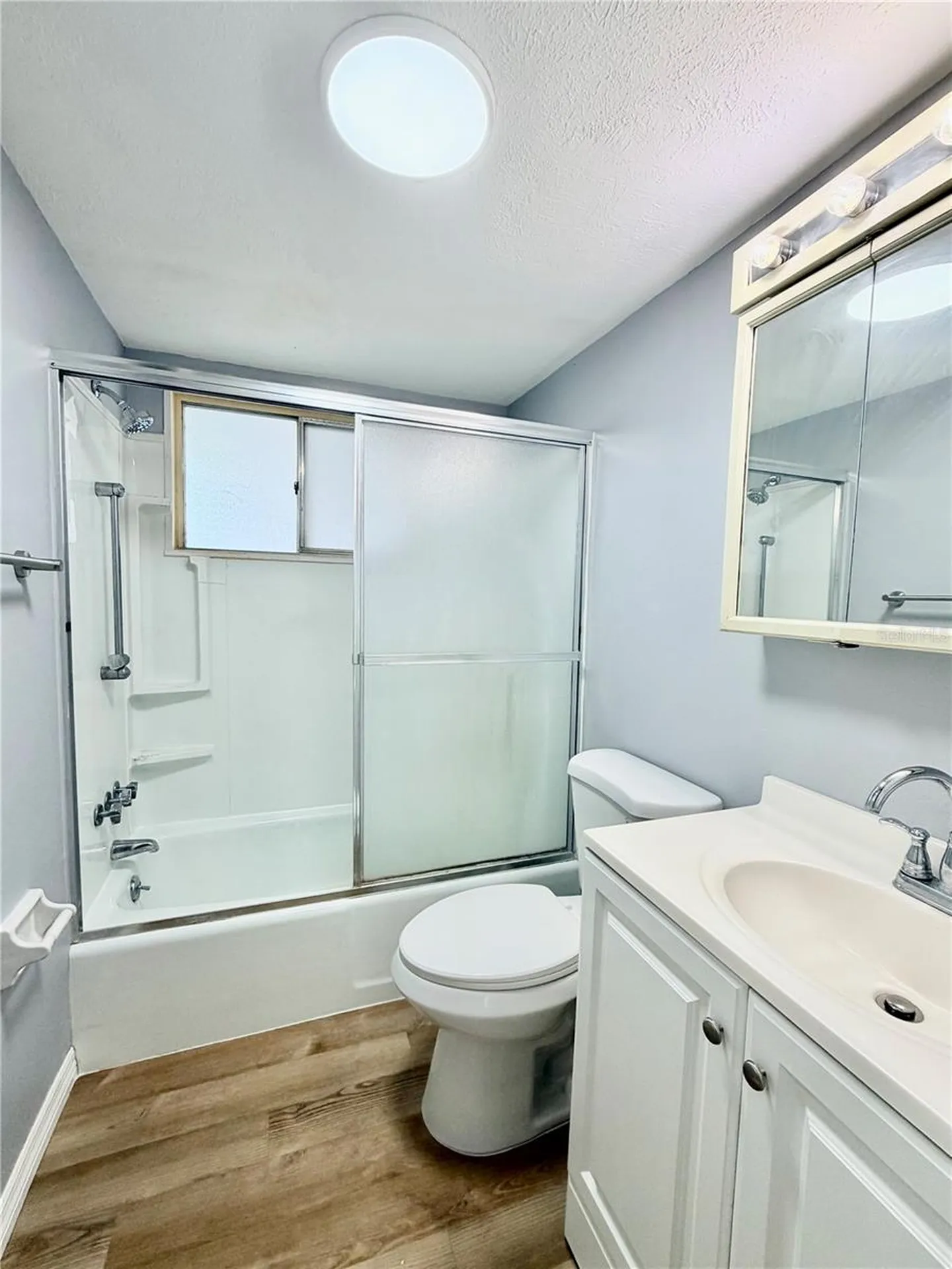 1825 Flamingo Boulevard Bradenton FL 34207