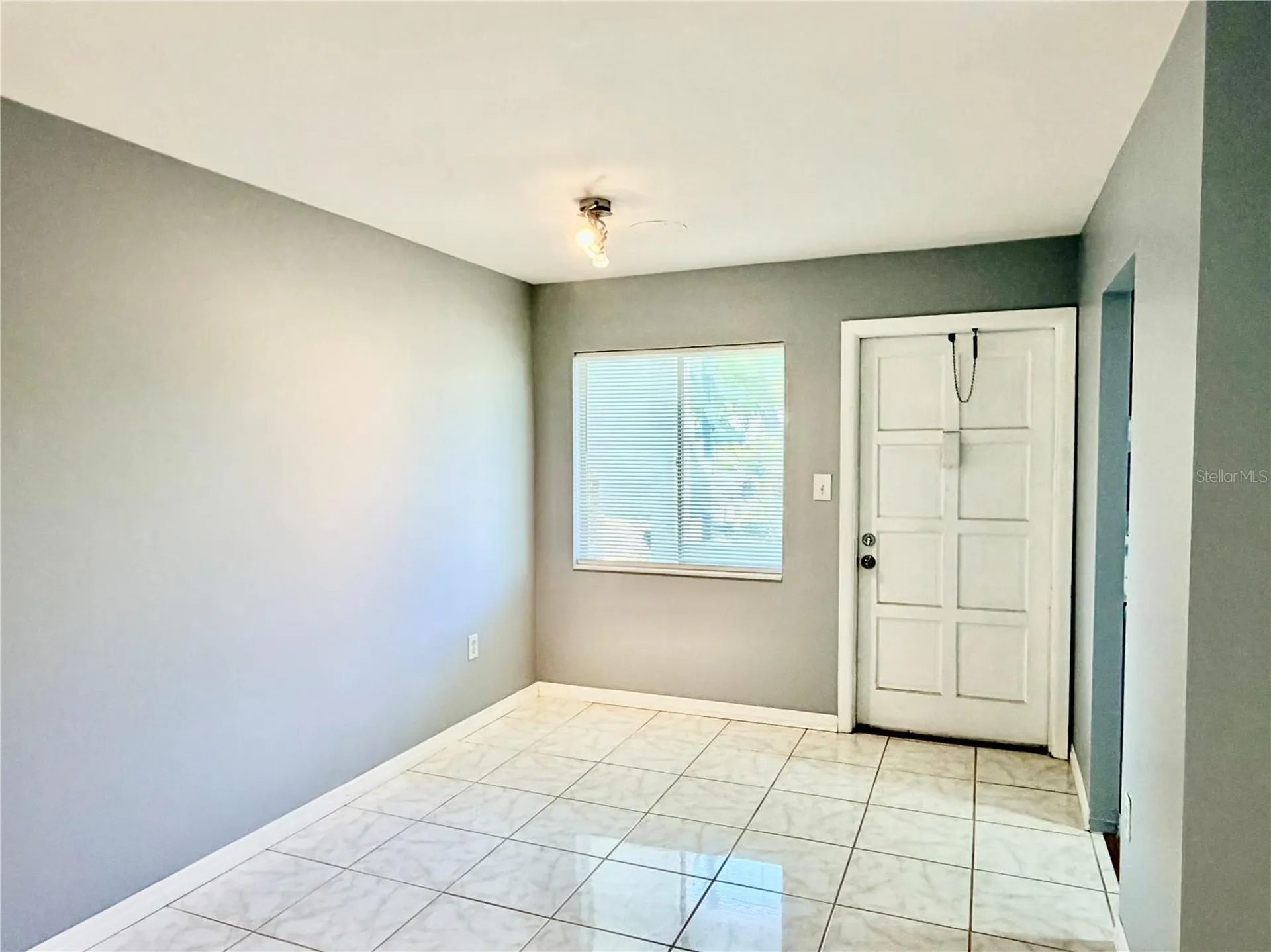 1825 Flamingo Boulevard Bradenton FL 34207