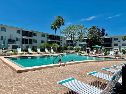 1825 Flamingo Boulevard Bradenton FL 34207