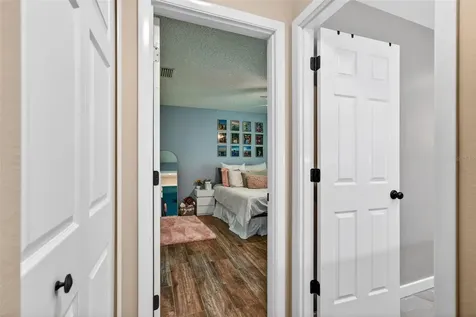 4964 Candlebush Circle Sarasota FL 34241