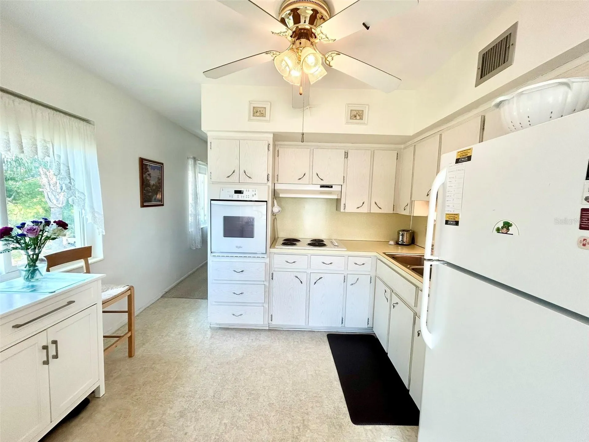 2447 Ecuadorian Way Clearwater FL 33763