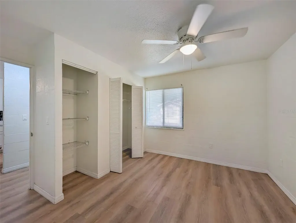 2422 11th Street W Bradenton FL 34205