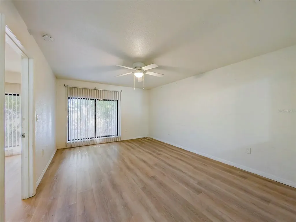 2422 11th Street W Bradenton FL 34205