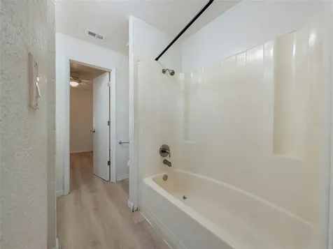 2422 11th Street W Bradenton FL 34205