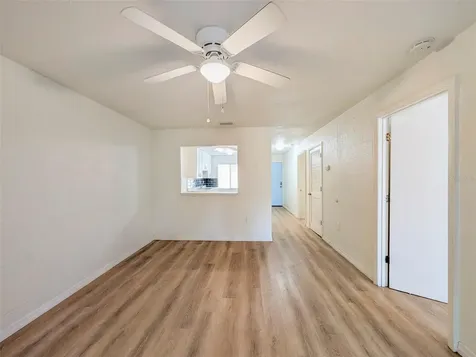 2422 11th Street W Bradenton FL 34205