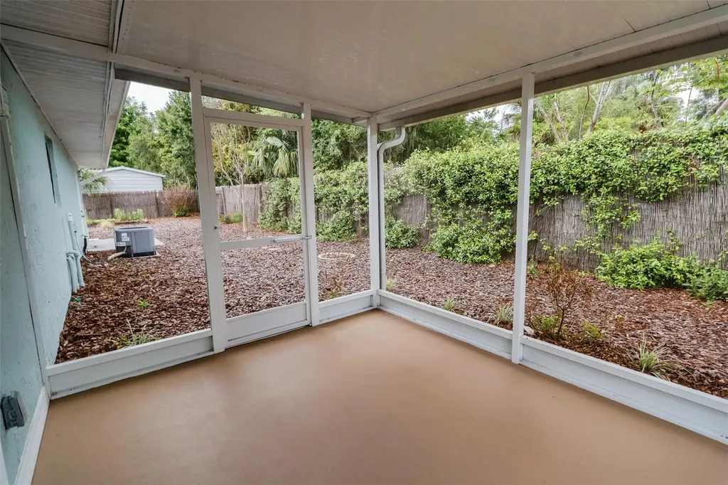 321 W Pennsylvania Avenue Deland FL 32720