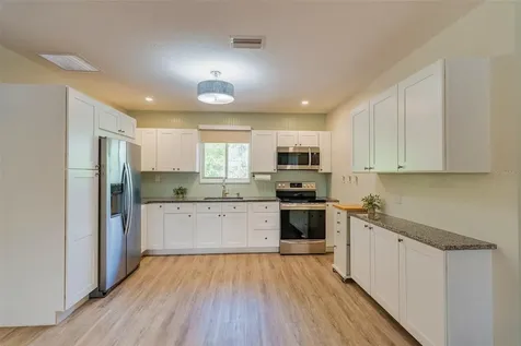 321 W Pennsylvania Avenue Deland FL 32720