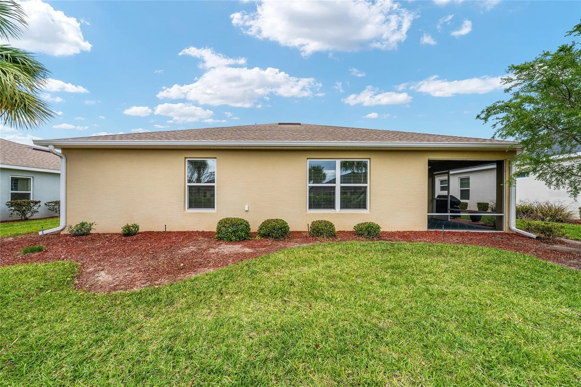 10396 Silver Maple Avenue Oxford FL 34484