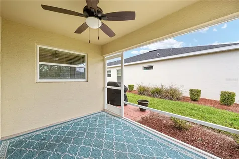 10396 Silver Maple Avenue Oxford FL 34484