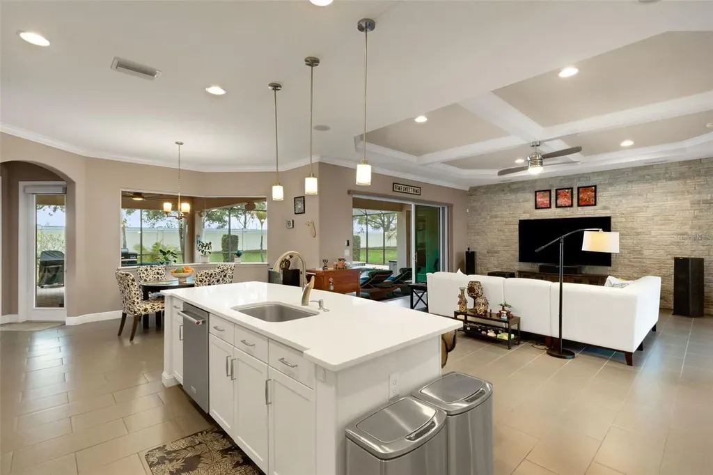 380 165th Court NE Bradenton FL 34212