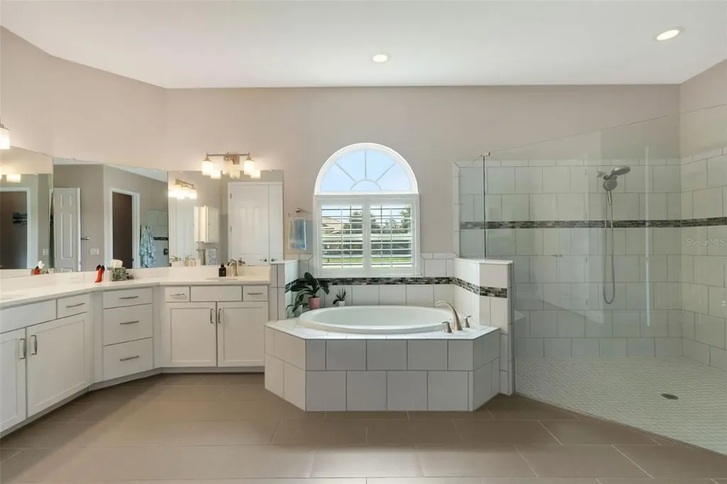 380 165th Court NE Bradenton FL 34212