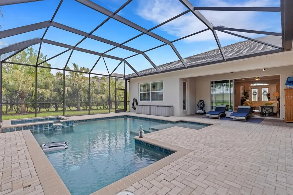 380 165th Court NE Bradenton FL 34212