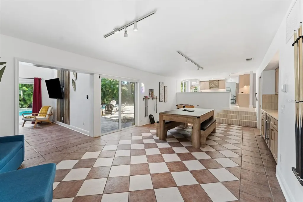 1584 Oak Lane Clearwater FL 33764