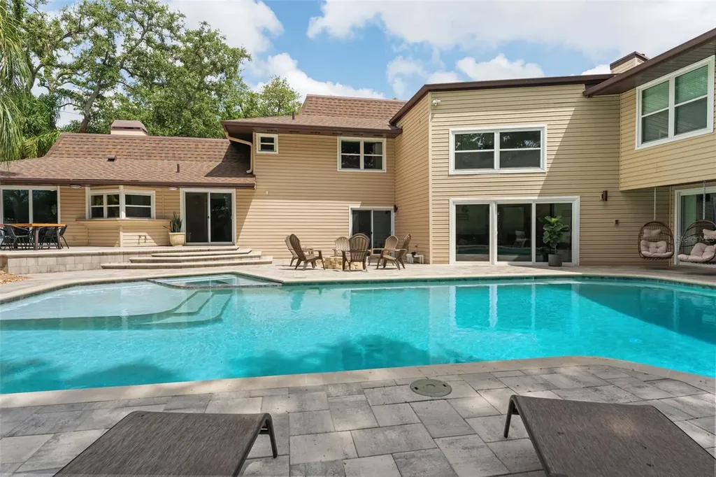 1584 Oak Lane Clearwater FL 33764
