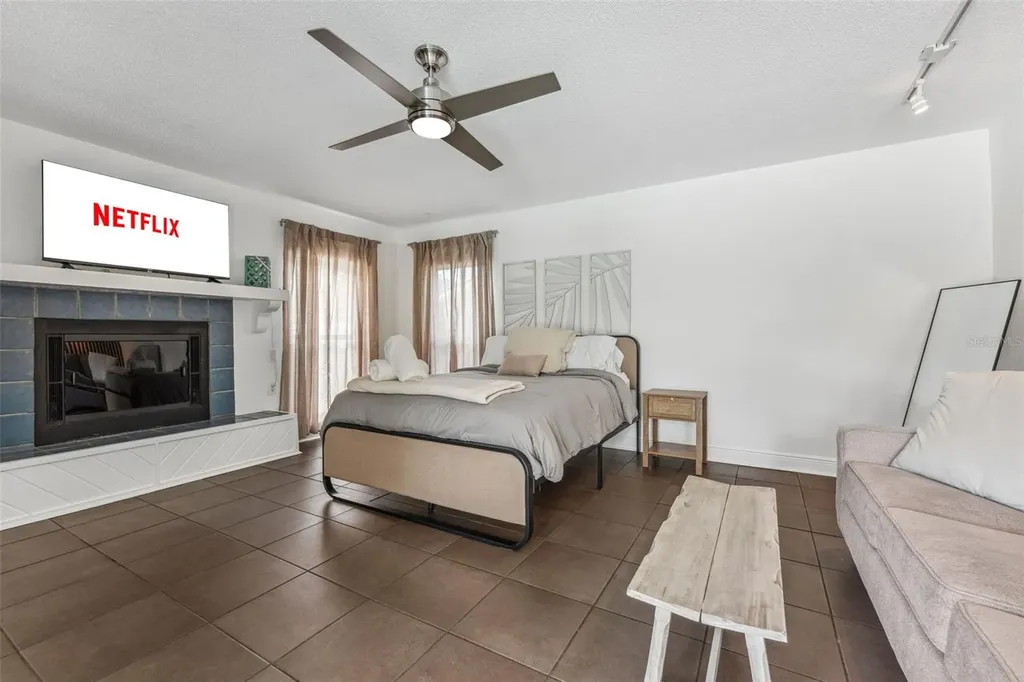 1584 Oak Lane Clearwater FL 33764