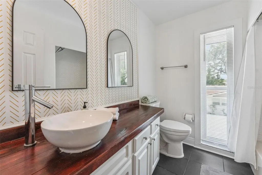 1584 Oak Lane Clearwater FL 33764
