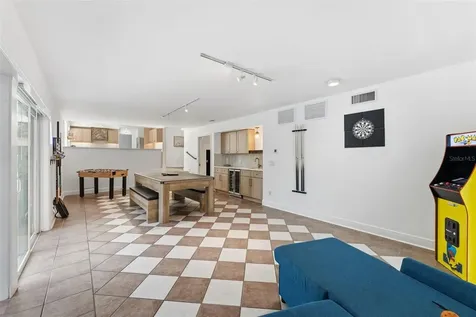 1584 Oak Lane Clearwater FL 33764