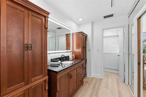 1584 Oak Lane Clearwater FL 33764