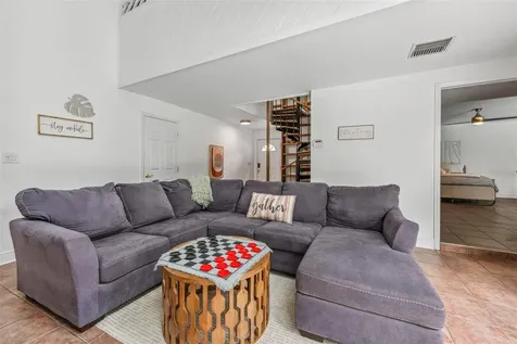 1584 Oak Lane Clearwater FL 33764