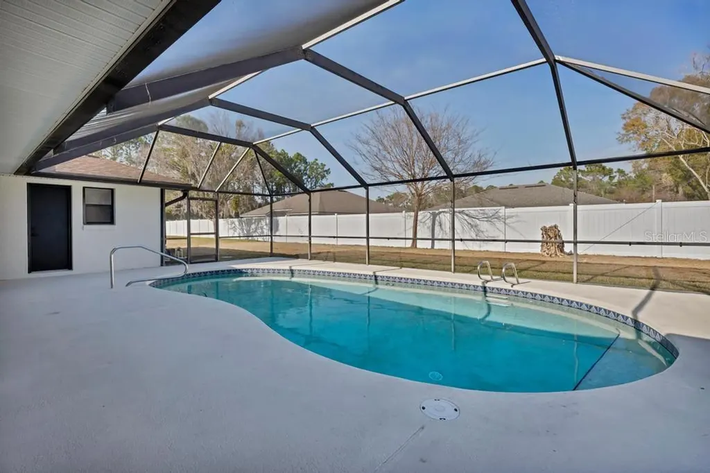 7 Bird Land Place Palm Coast FL 32137