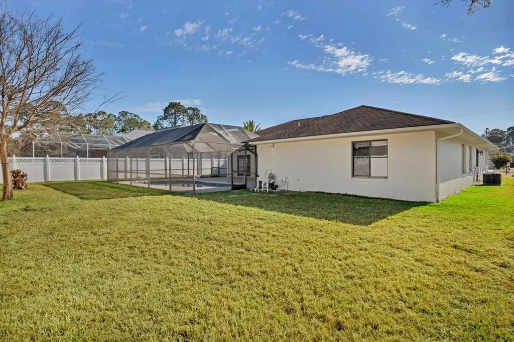 7 Bird Land Place Palm Coast FL 32137