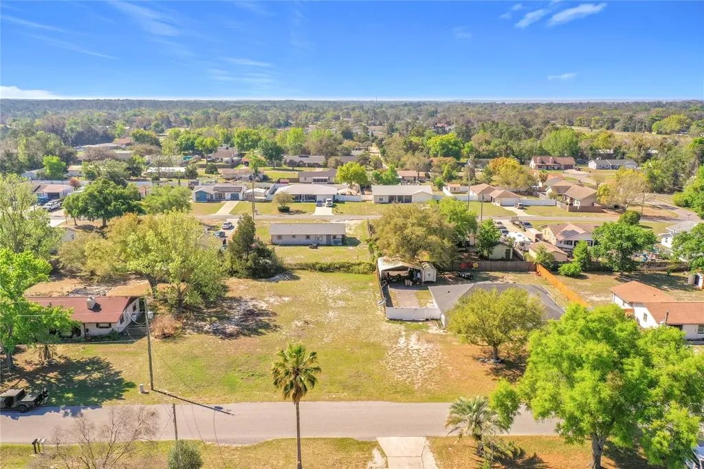 Pine Street Leesburg FL 34788