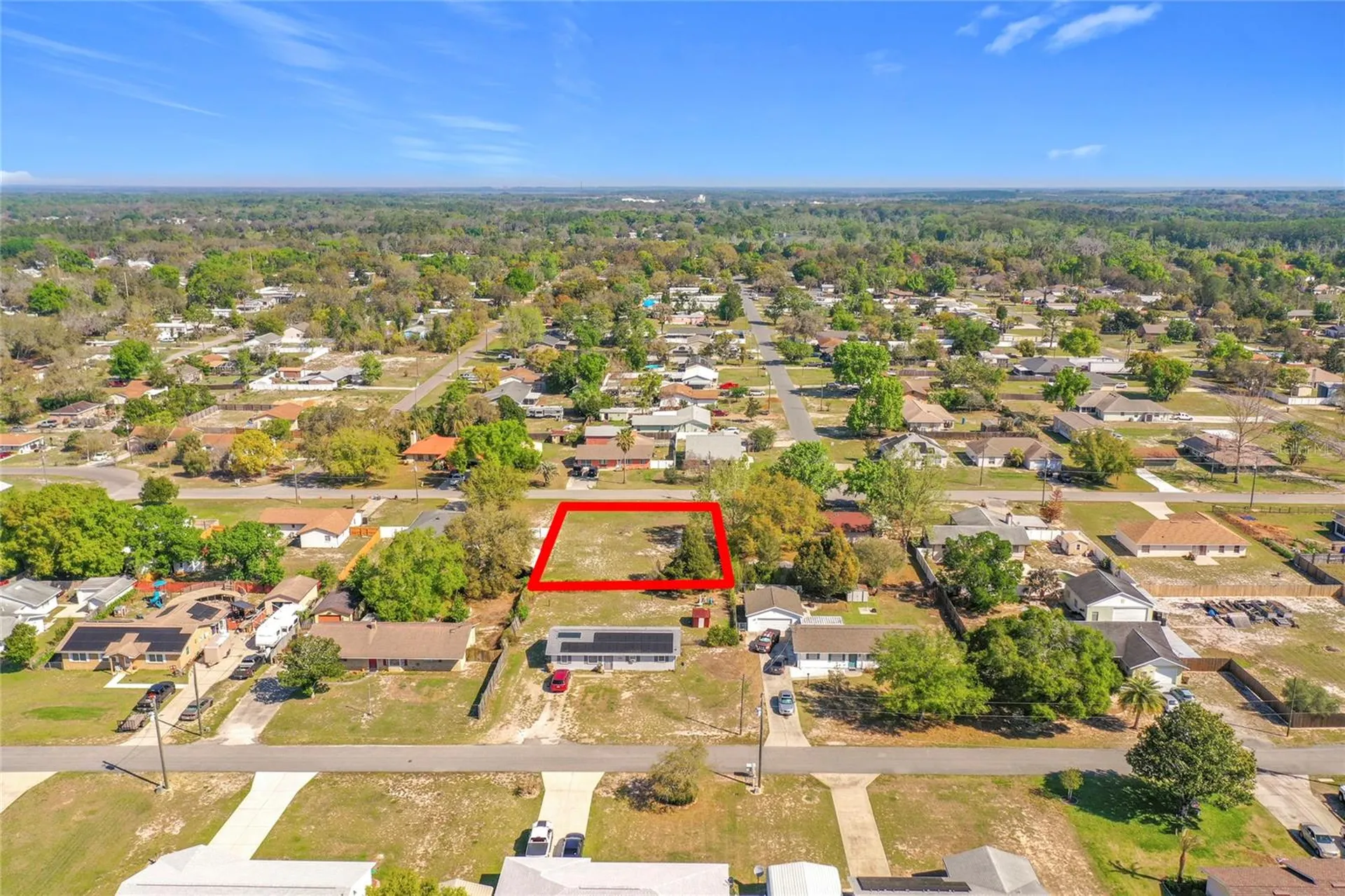 Pine Street Leesburg FL 34788
