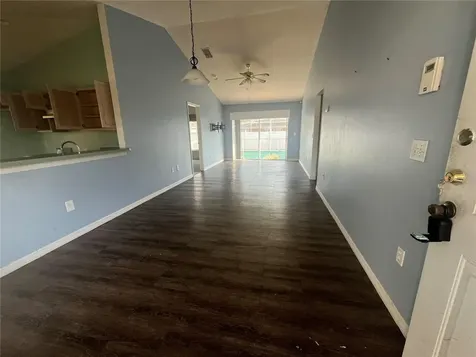 318 Walpole Loop Davenport FL 33897