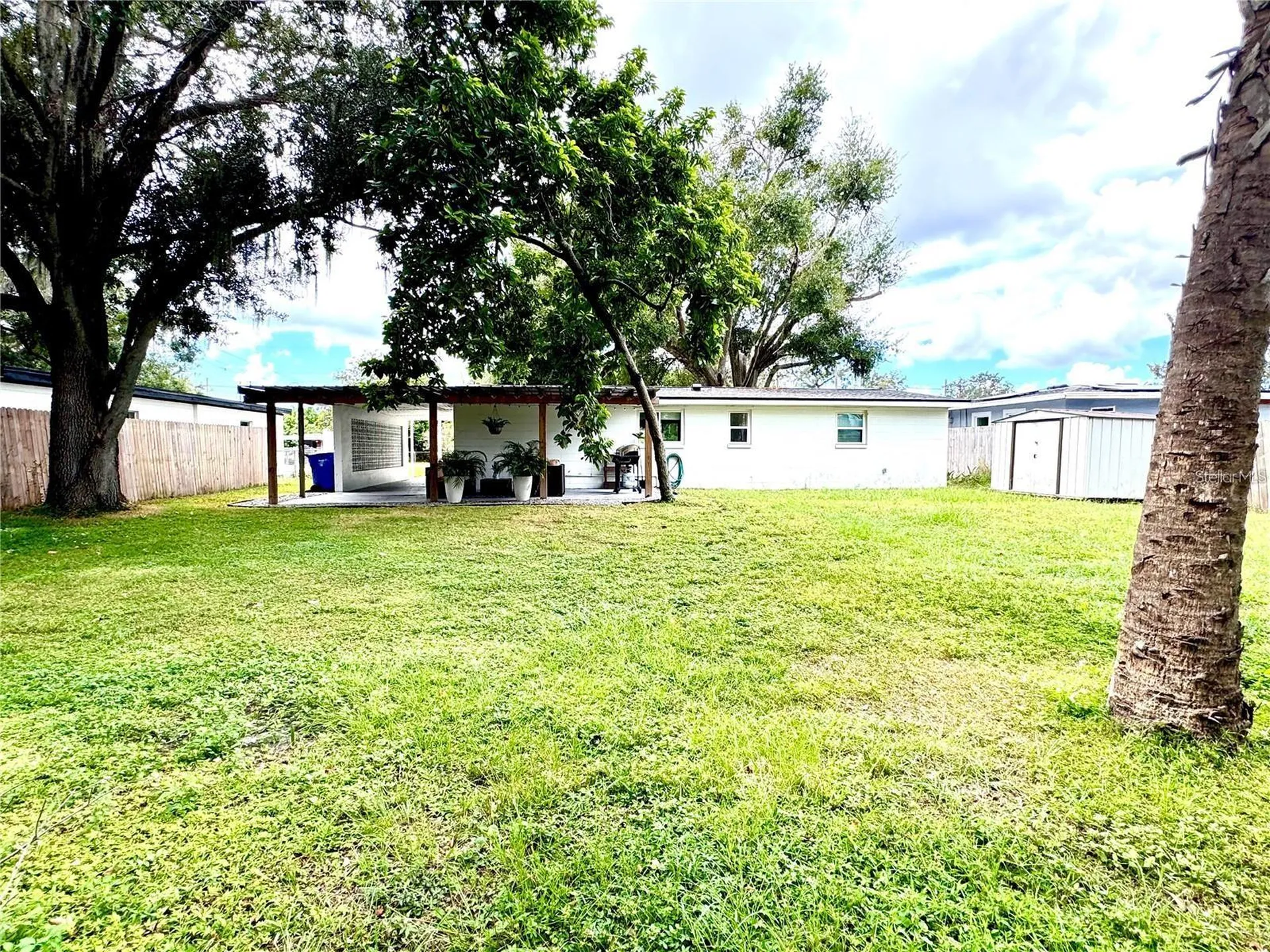 9616 Pine Ridge Avenue Riverview FL 33578