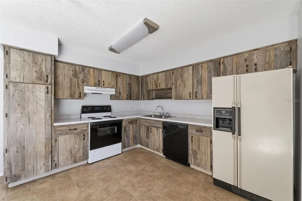 1284 London Avenue Spring Hill FL 34606