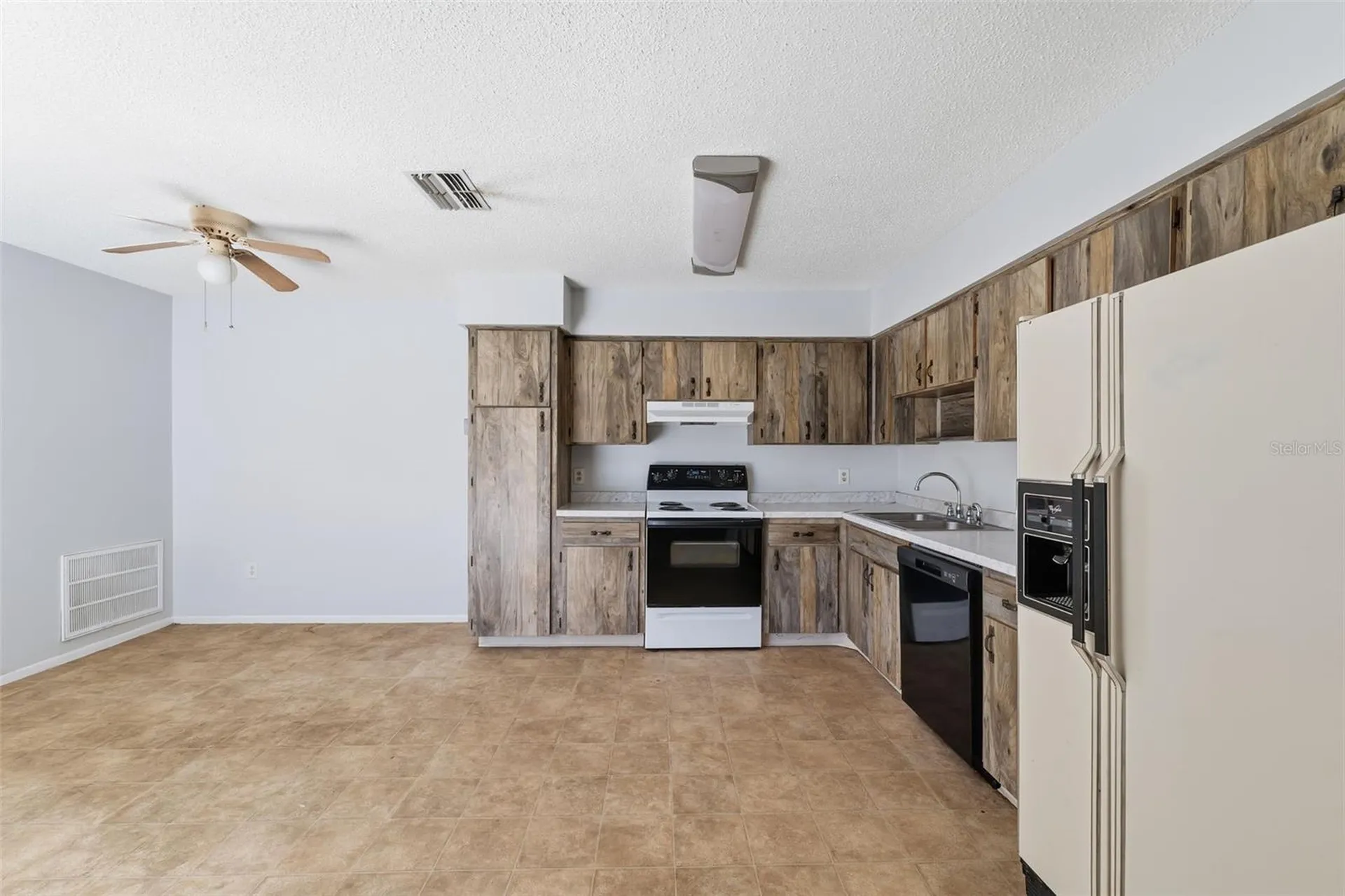 1284 London Avenue Spring Hill FL 34606