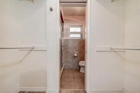 10849 92nd Street Seminole FL 33777