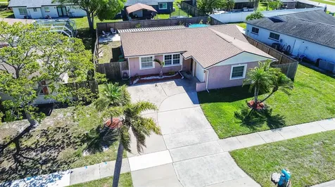 10849 92nd Street Seminole FL 33777