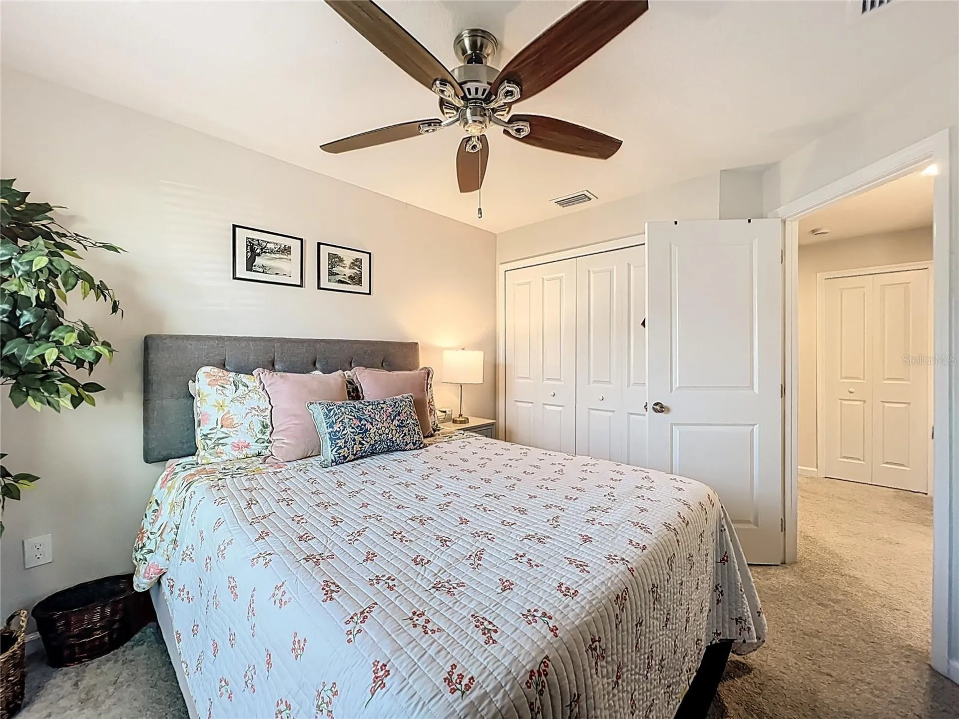 4460 Campsite Loop Orlando FL 32824