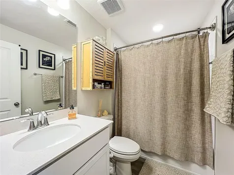 4460 Campsite Loop Orlando FL 32824