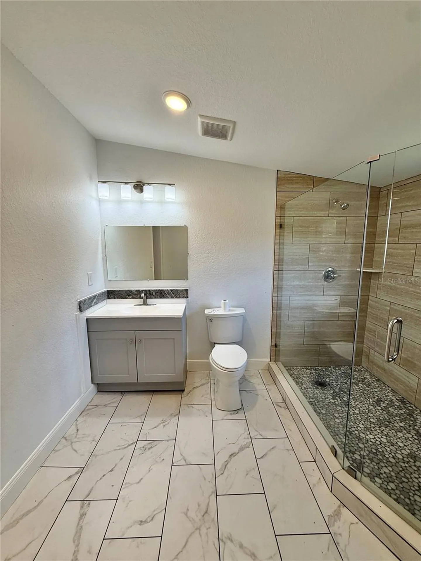 1004 S Empire Street Plant City FL 33563