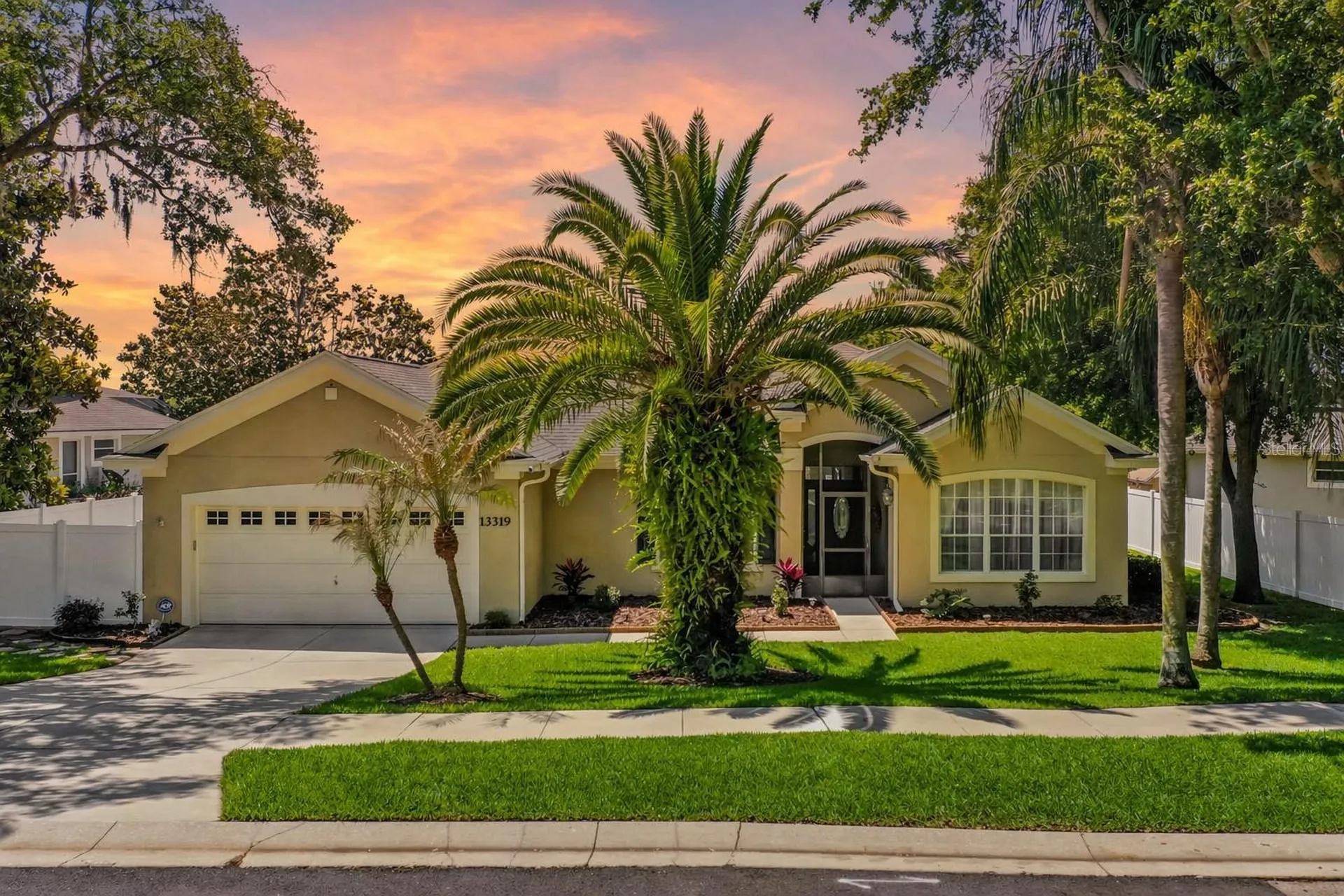 13319 Via Roma Circle Clermont FL 34711