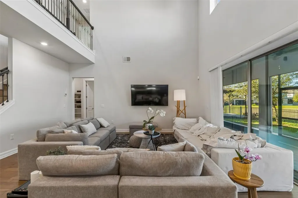 9070 Woodland Forest Road Orlando FL 32836