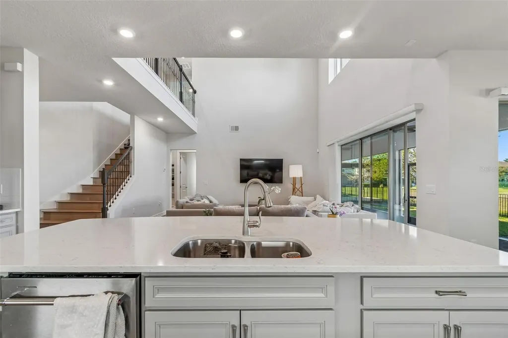 9070 Woodland Forest Road Orlando FL 32836