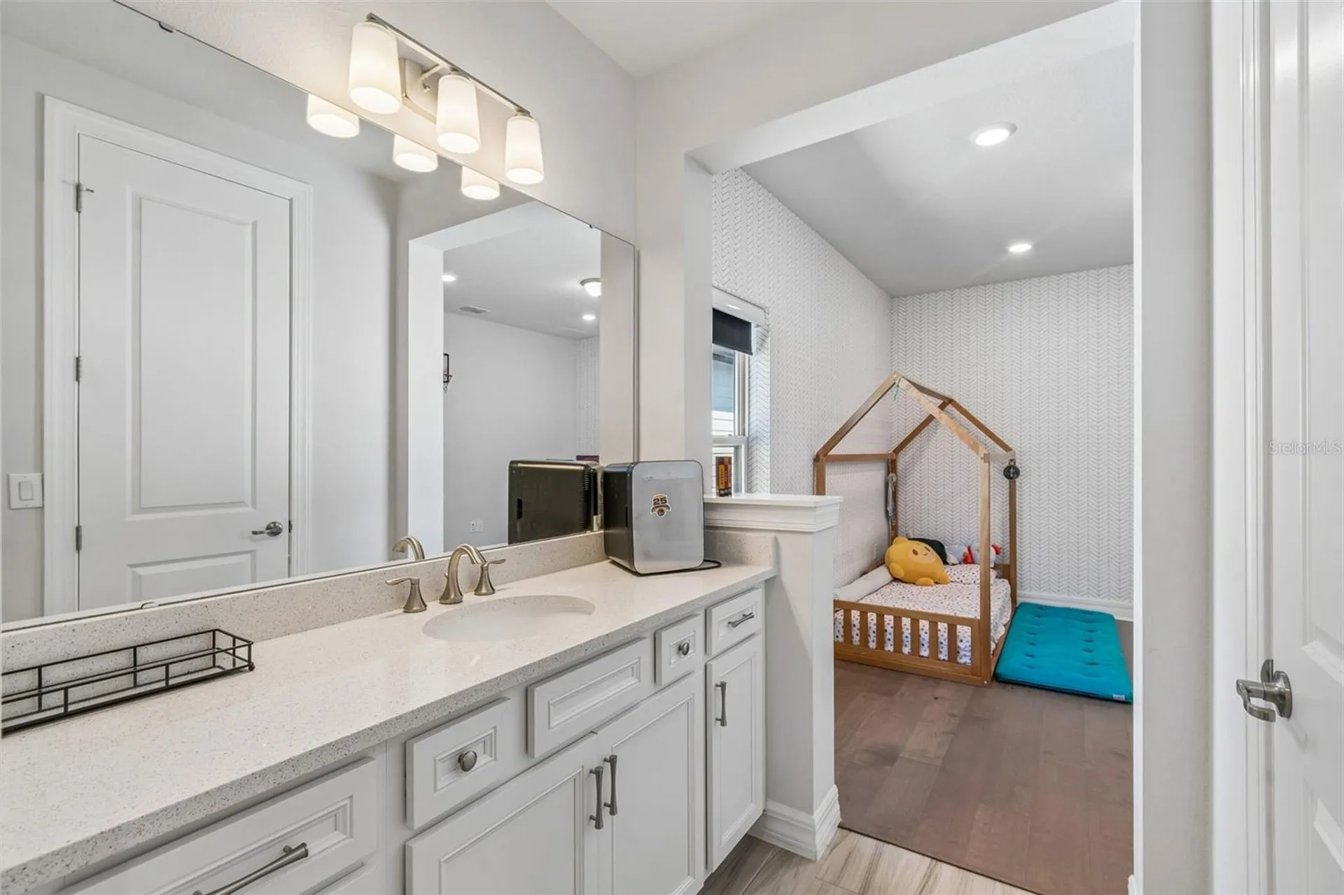 9070 Woodland Forest Road Orlando FL 32836