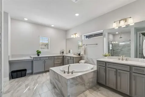 9070 Woodland Forest Road Orlando FL 32836