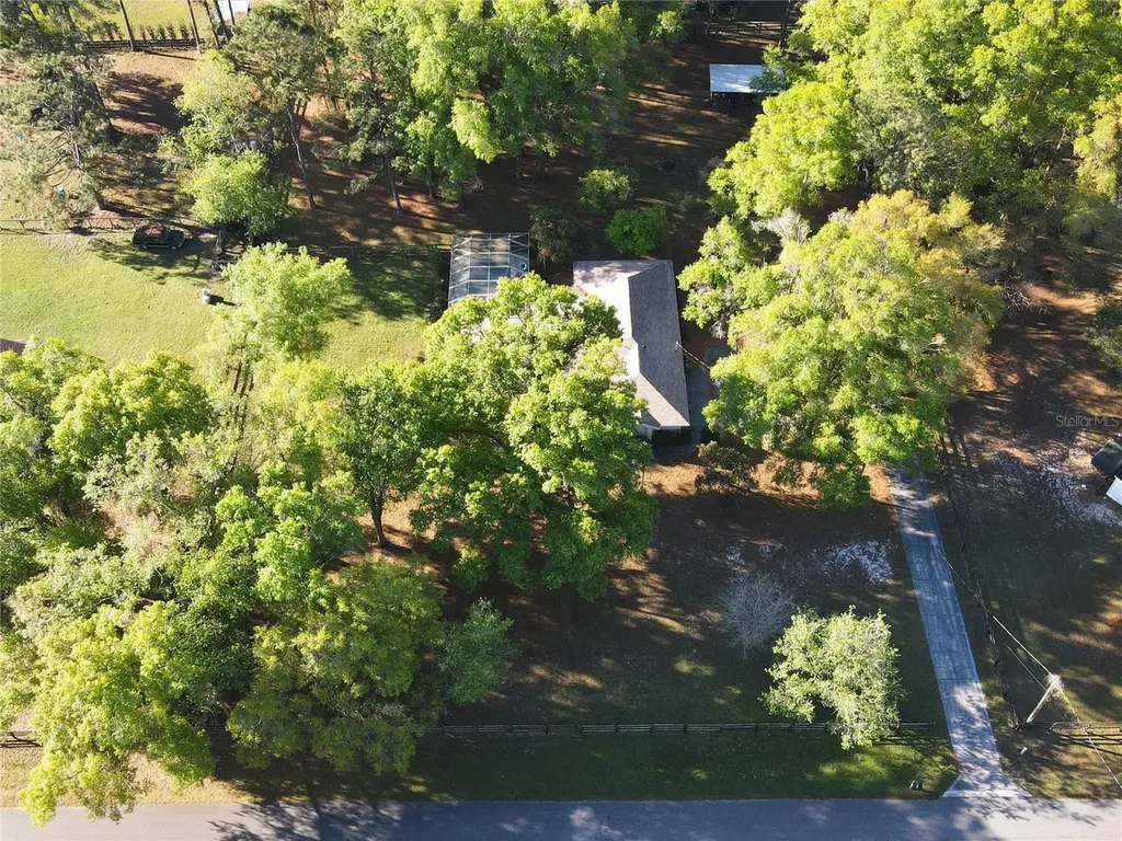 4 Hialeah Drive Ocala FL 34482