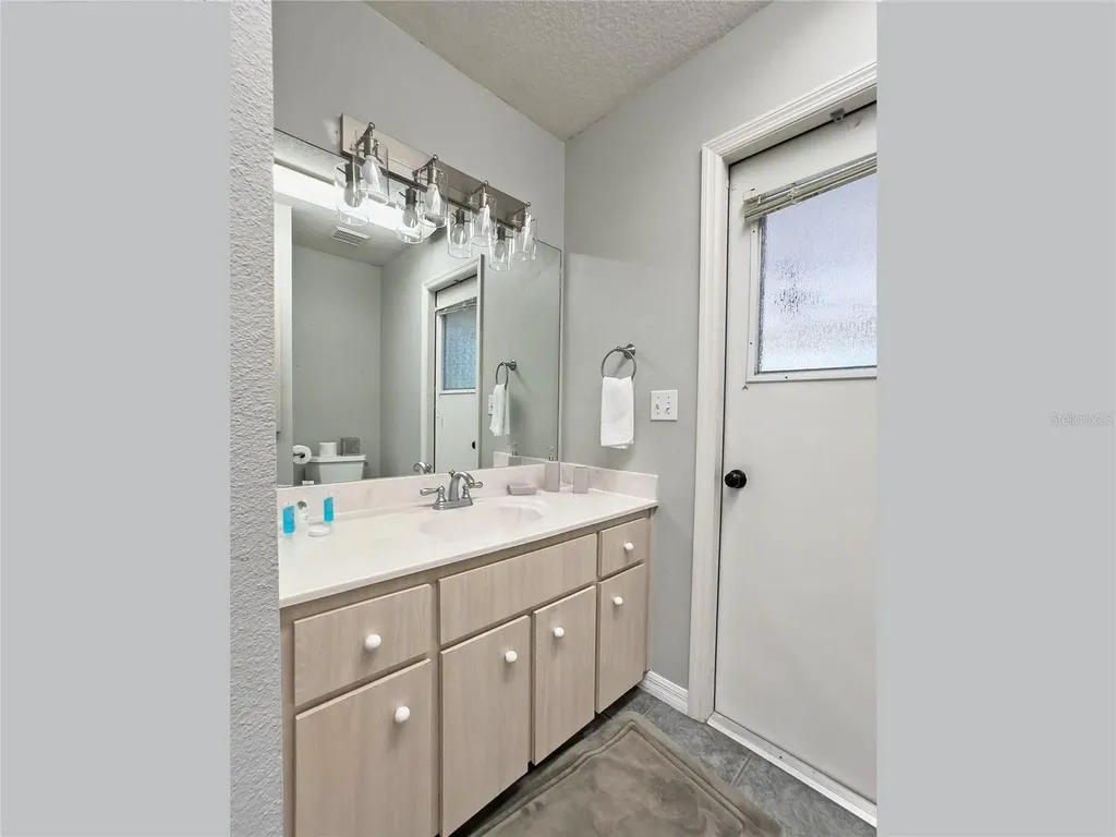 4 Hialeah Drive Ocala FL 34482
