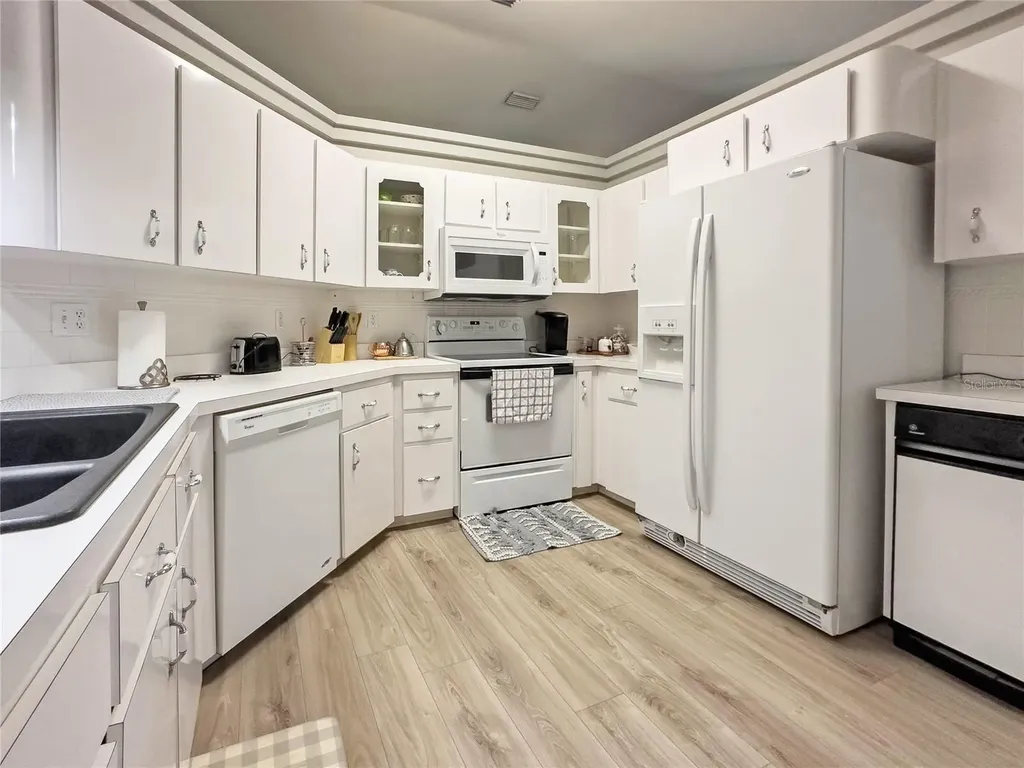 4 Hialeah Drive Ocala FL 34482