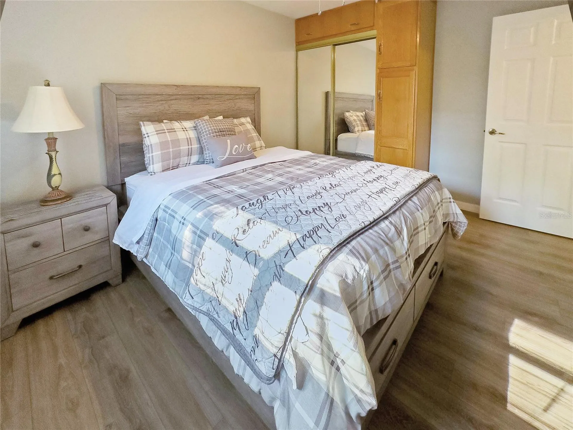 4 Hialeah Drive Ocala FL 34482