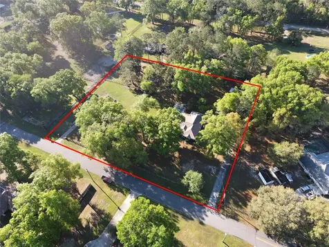 4 Hialeah Drive Ocala FL 34482