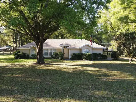 4 Hialeah Drive Ocala FL 34482