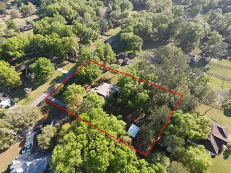 4 Hialeah Drive Ocala FL 34482